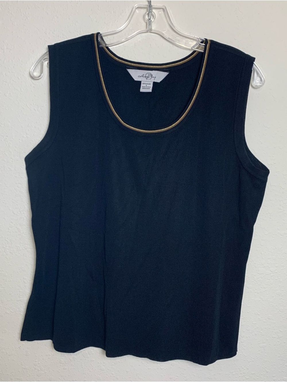 Ming Wang Black Sleeveless Knit Tank with Gold Trim Large  Basic Layering Office